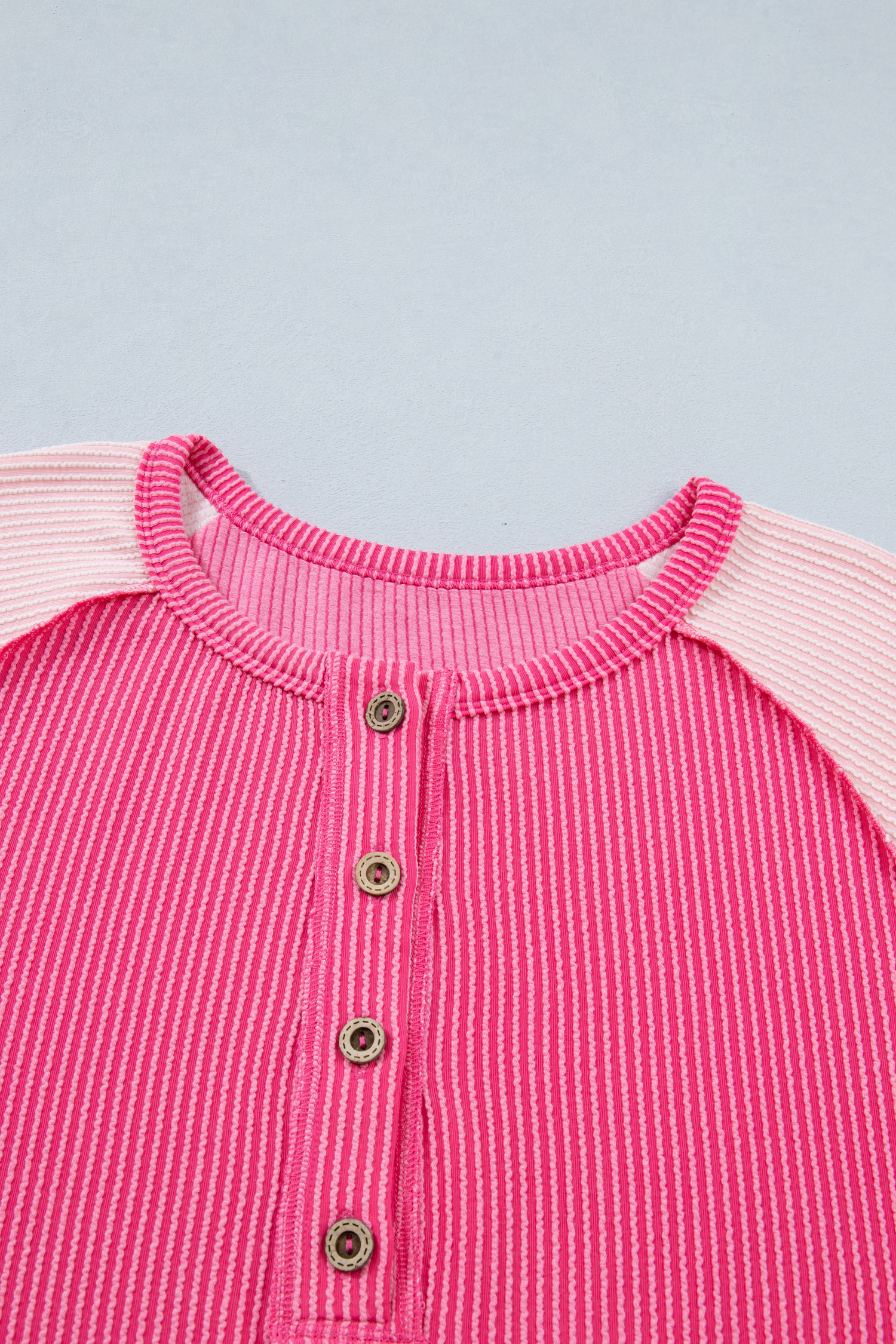 Plus Size Bright Pink  Twisted Rib Color Block Patchwork Short Sleeve Henley Top