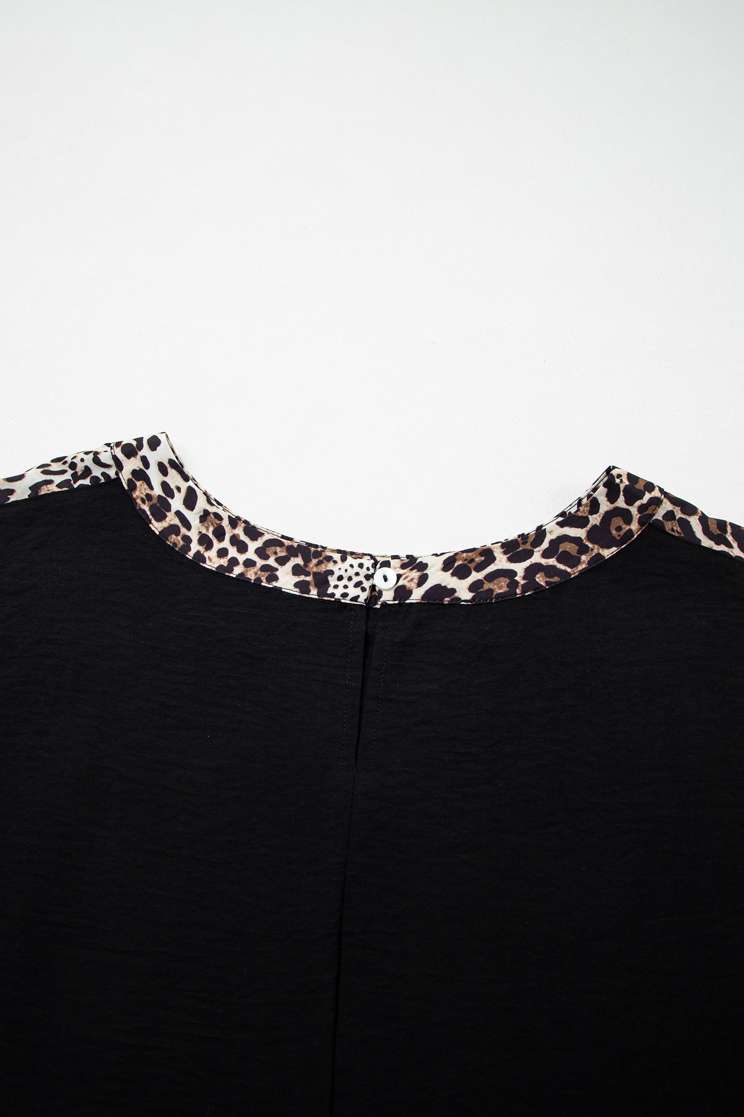Plus Size Black  Leopard Patchwork Round Neck Loose Tee