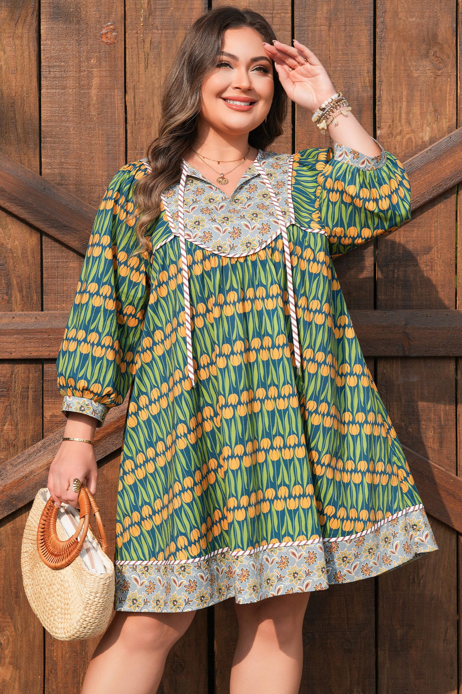 Plus Size Green  Mixed Floral Print Striped Trim Loose Mini Dress