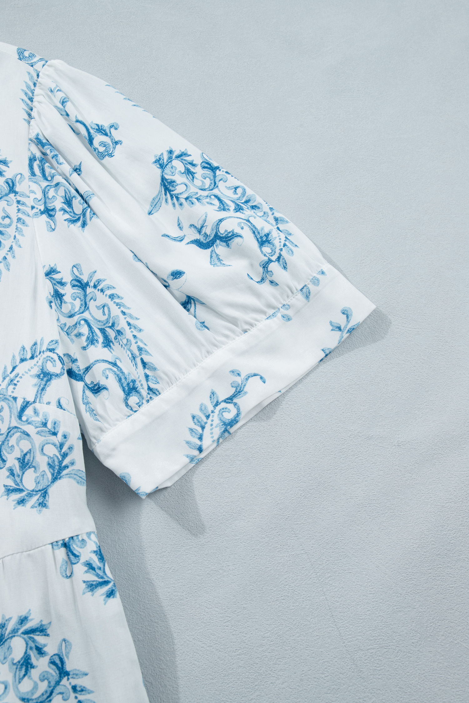 Plus Size Sky Blue  Geometric Floral Print Button Split Neck Short Sleeve Maxi Dress