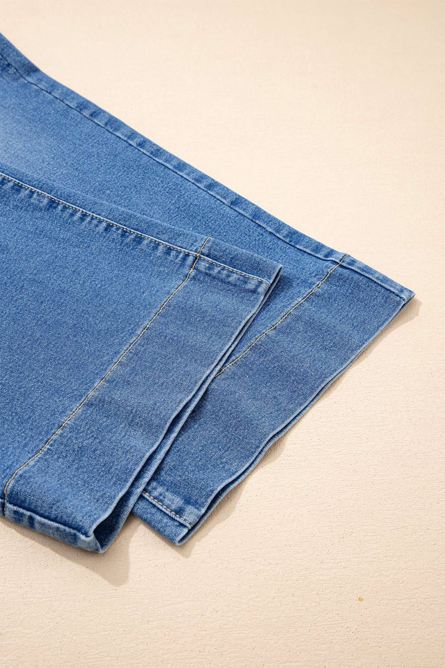 Plus Size Light Blue Acid Wash Contrast Lace-up  Jeans