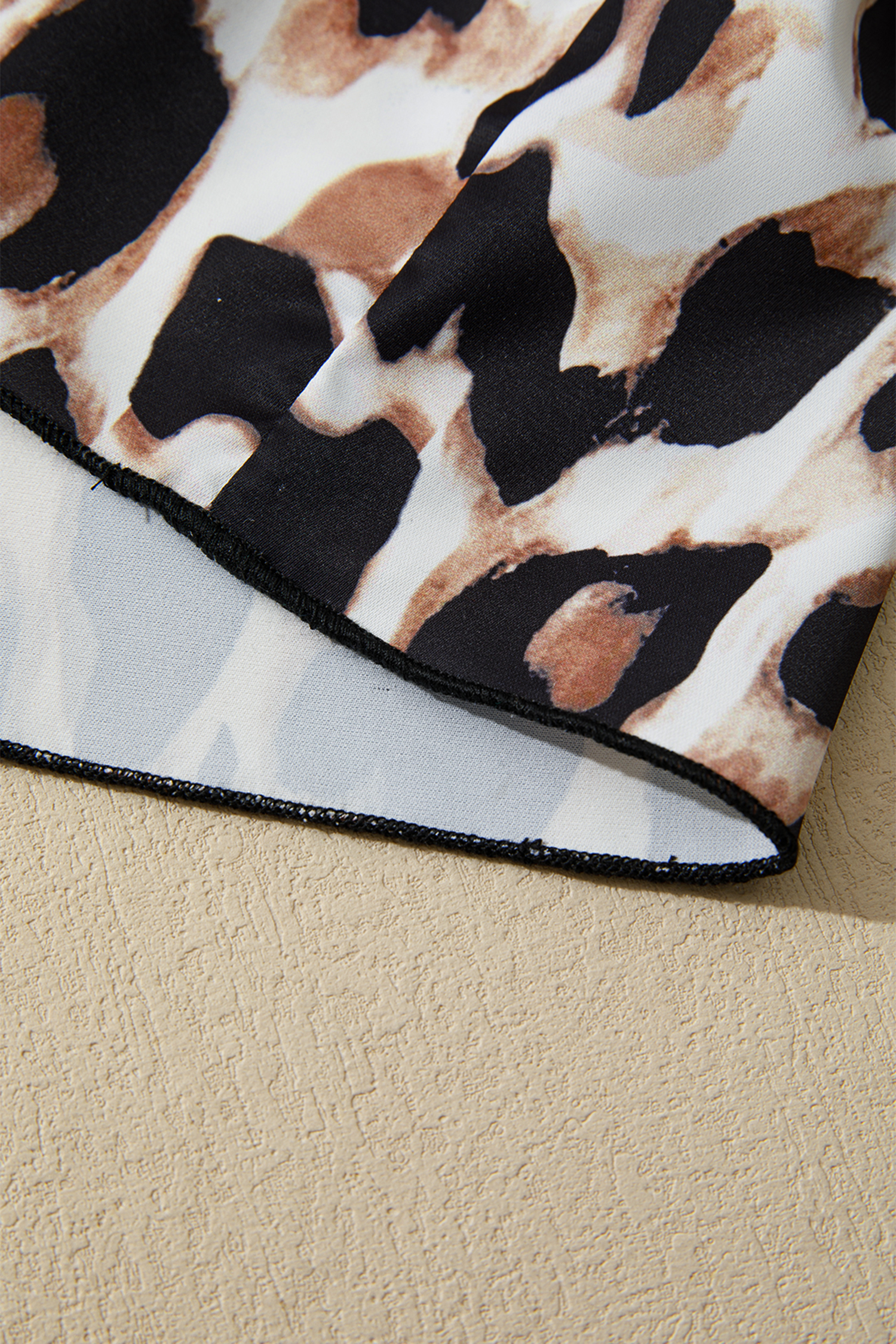 Plus Size Black  Leopard Patchwork V Neck 3/4 Sleeve Ruffle Hem Mini Dress