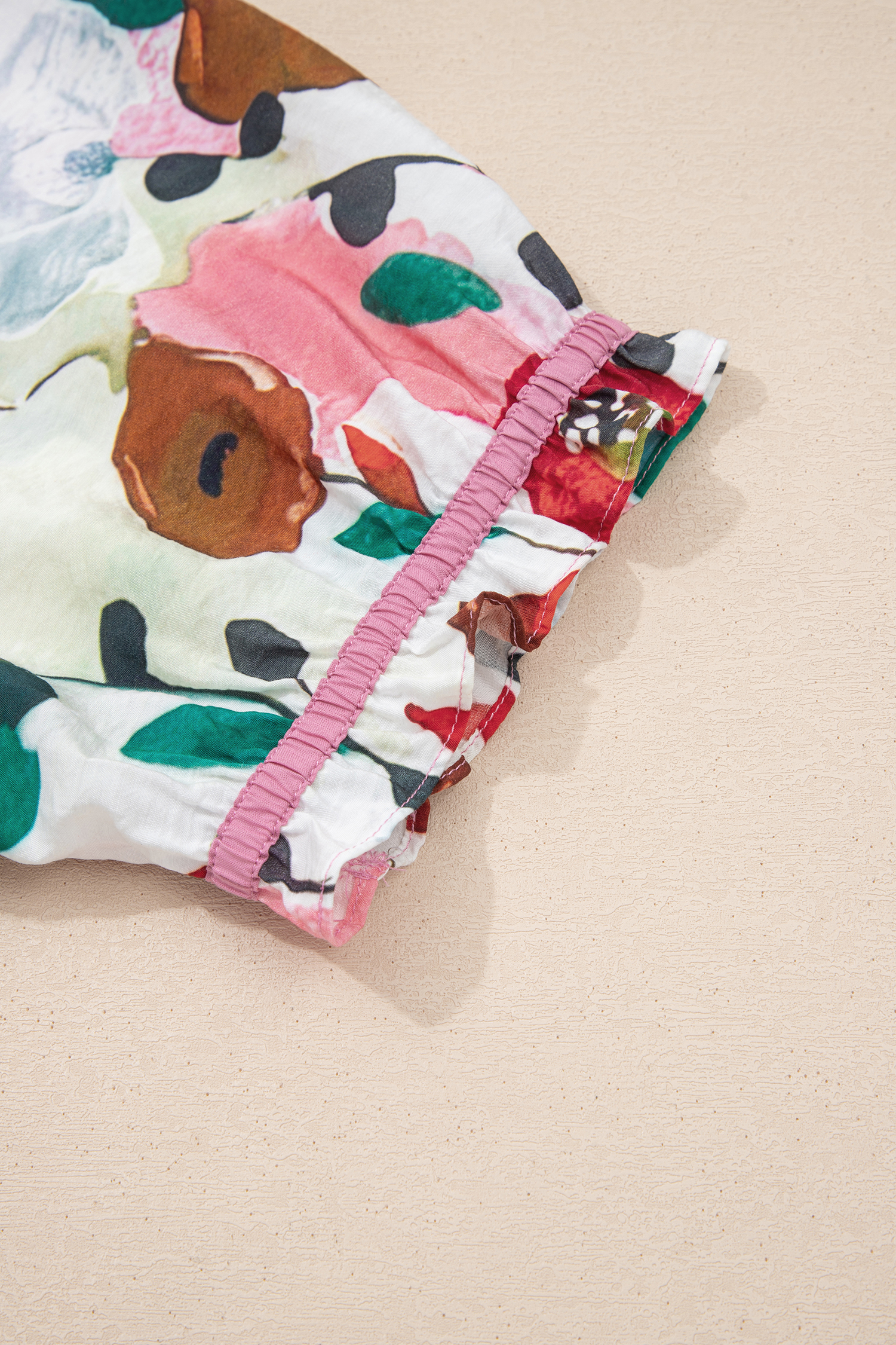 Plus Size Pink V Neck Short Puff Sleeve  Floral Blouse