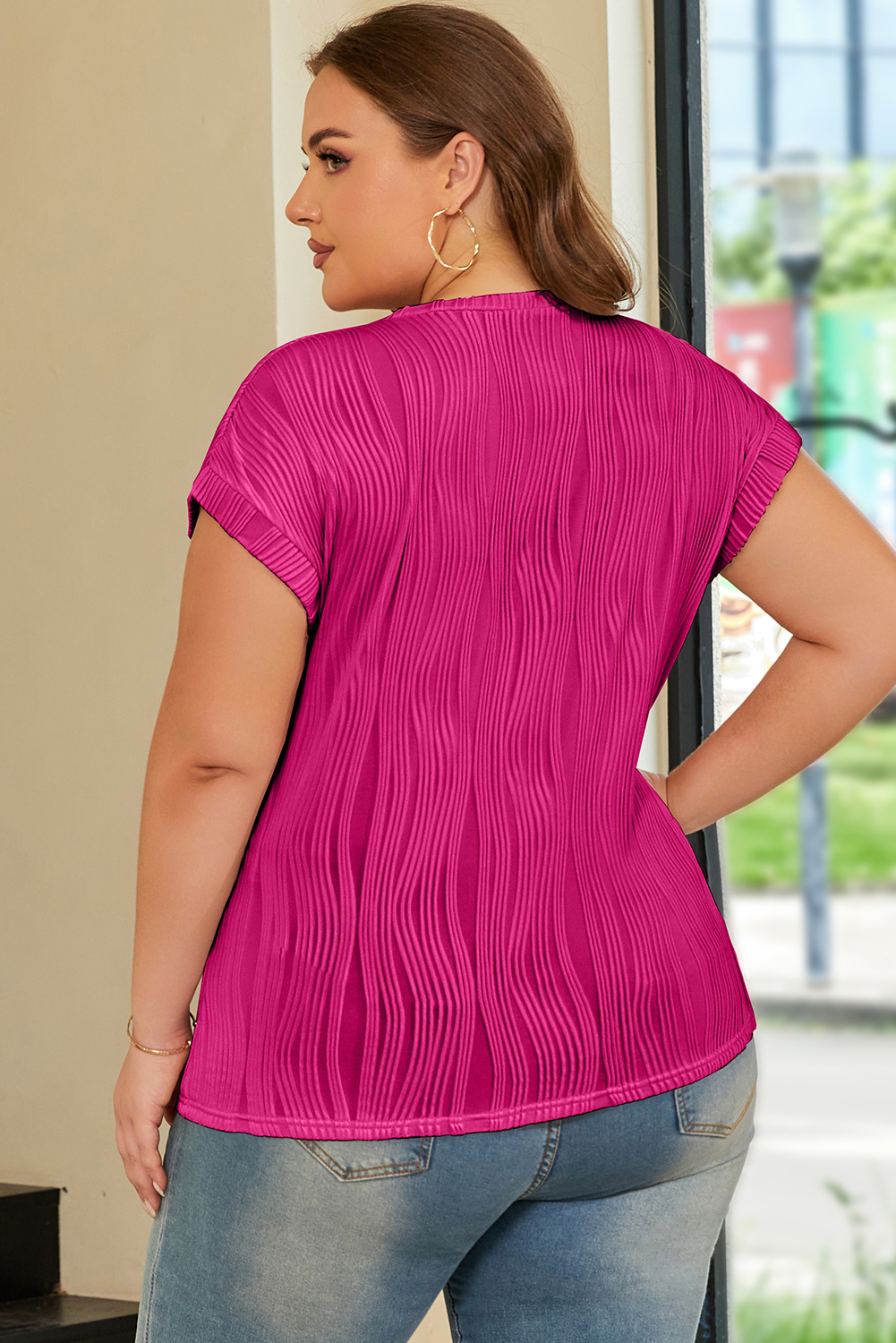 Plus Size Rose Red Solid Color Wavy Textured  Tee