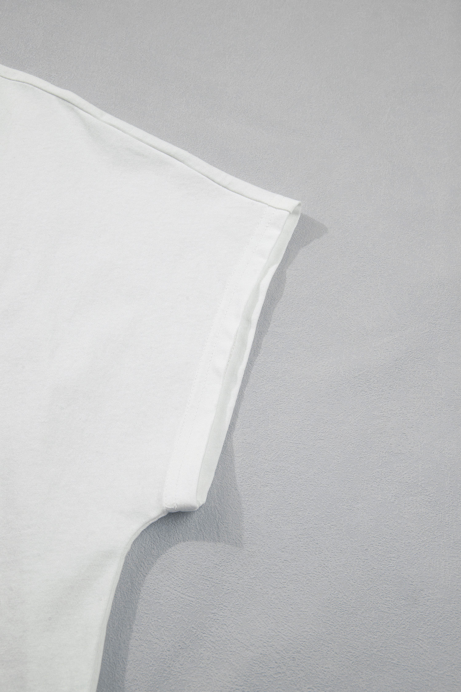 Plus Size White  Leopard Bow Embroidered Patch Casual T Shirt