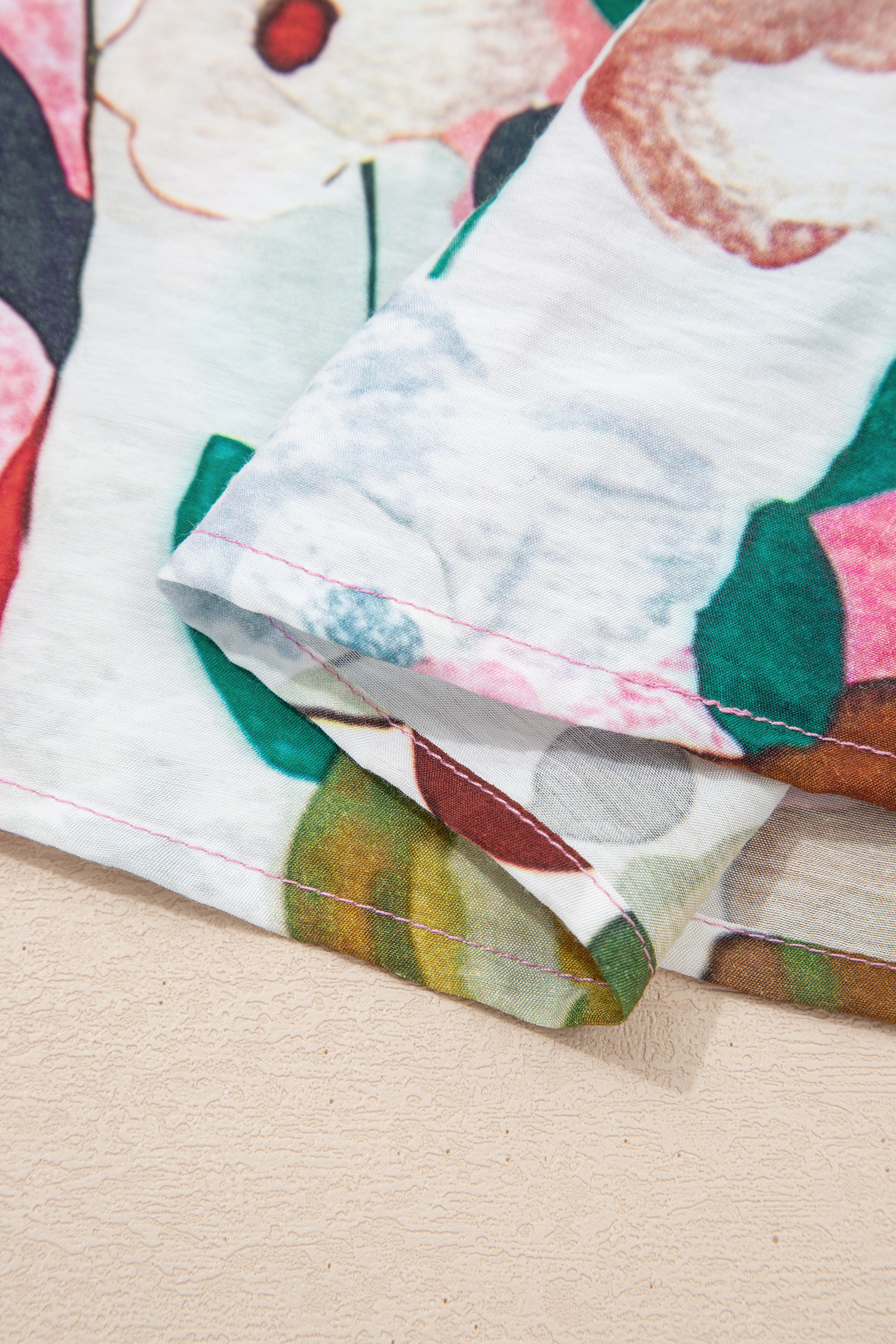 Plus Size Pink V Neck Short Puff Sleeve  Floral Blouse