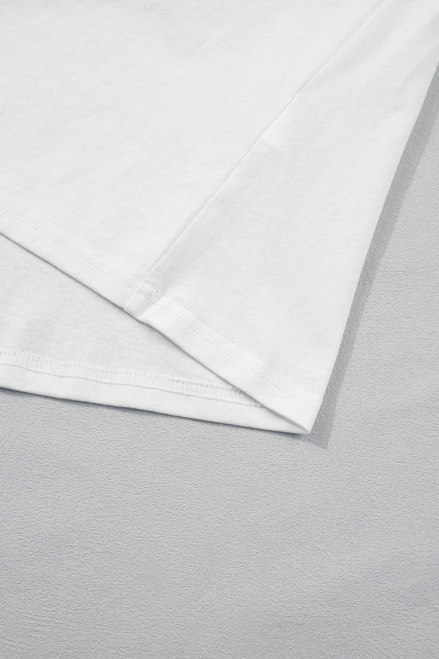 Plus Size White  Leopard Bow Embroidered Patch Casual T Shirt