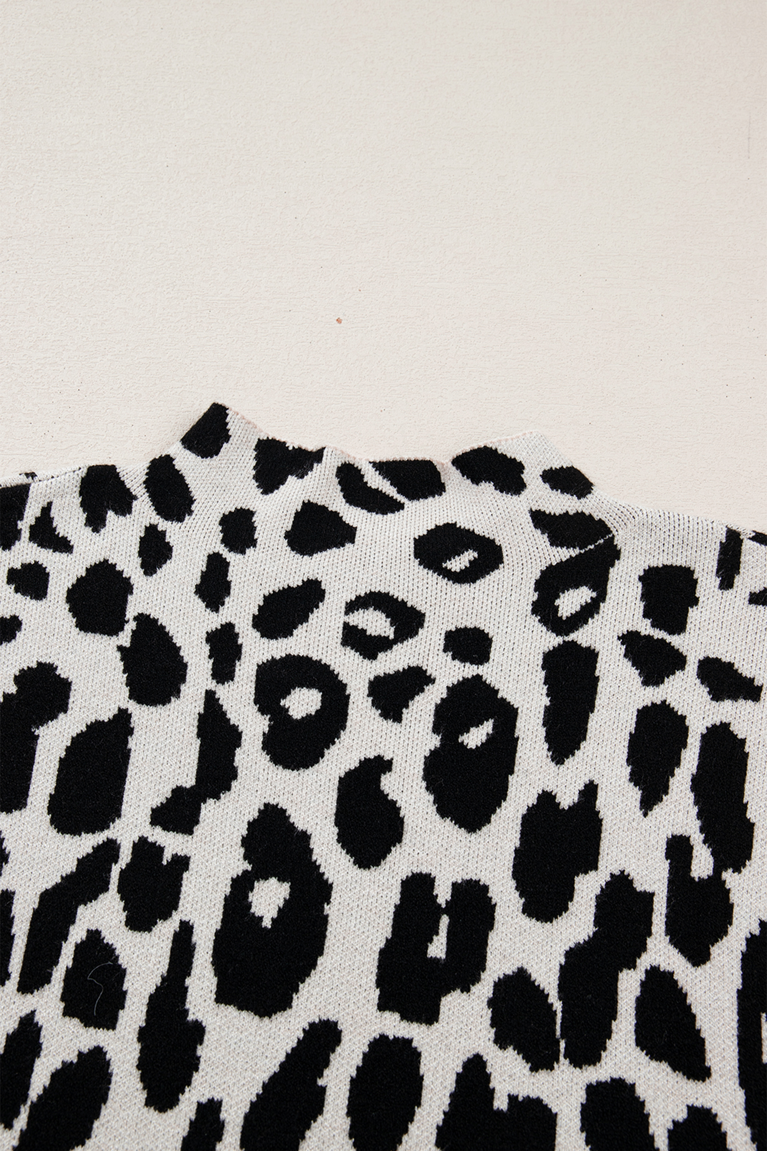 Plus Size Black  Leopard Print High Neck Short Sleeve Sweater