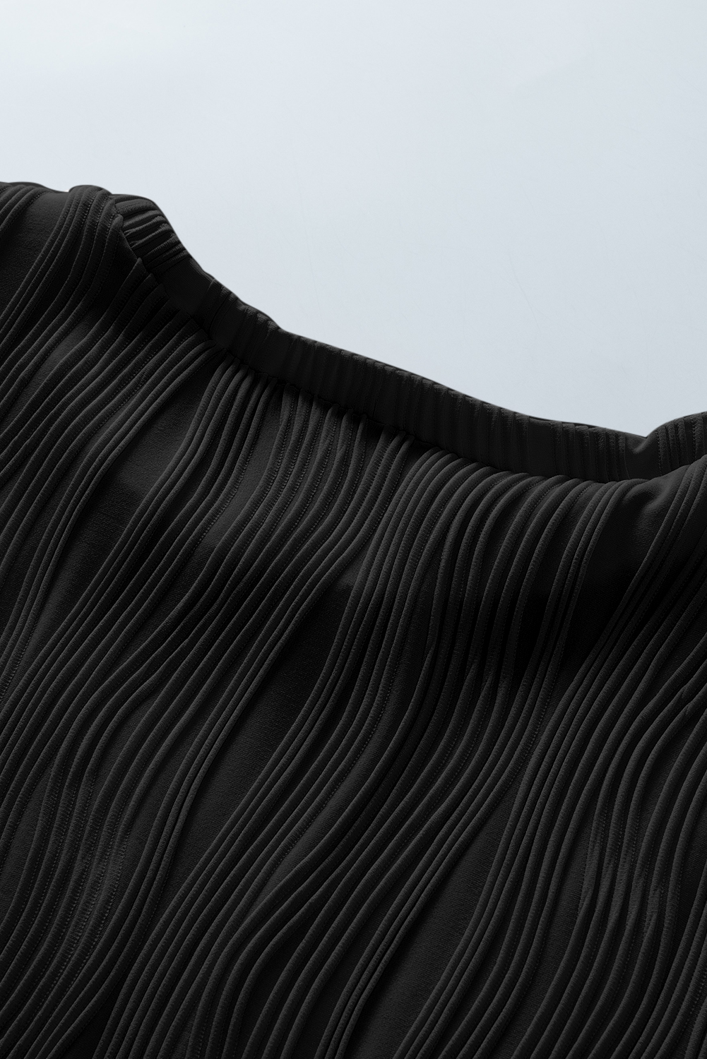 Plus Size Black Solid Color Wavy Textured  Tee