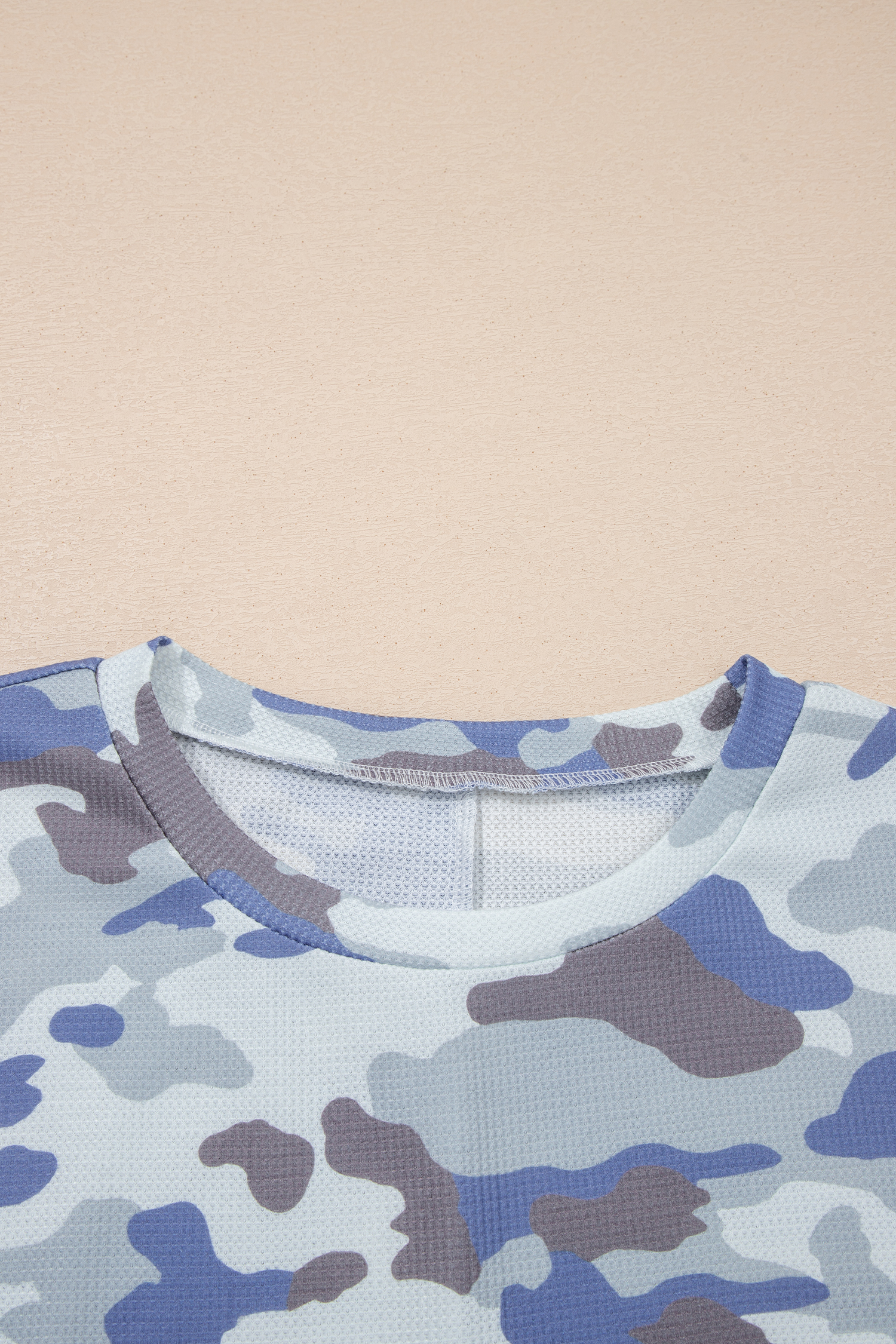 Plus Size Gray  Camouflage Print Textured Casual Tee