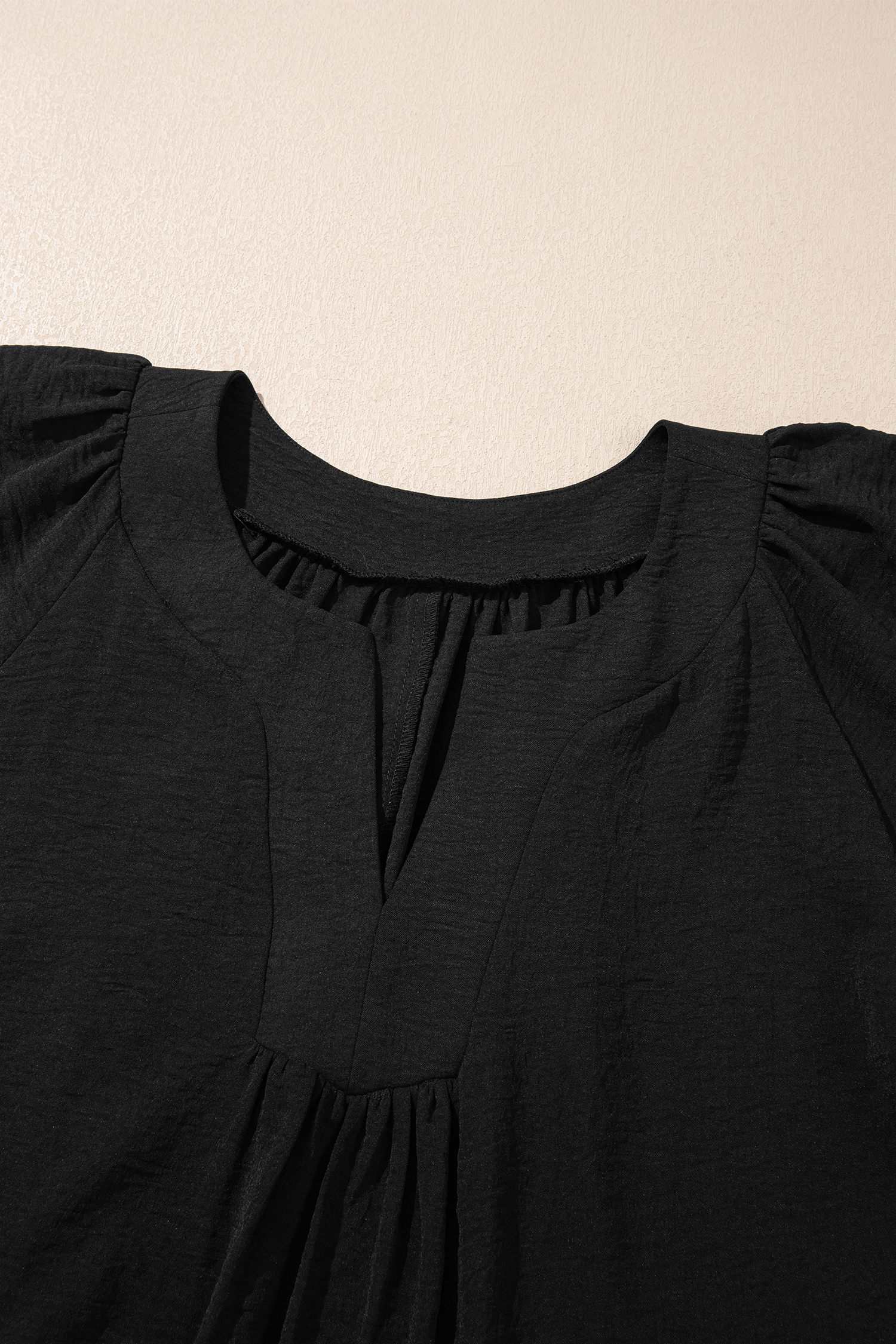 Plus Size Black  Solid Color Notched Neck Short Sleeve Loose Dress