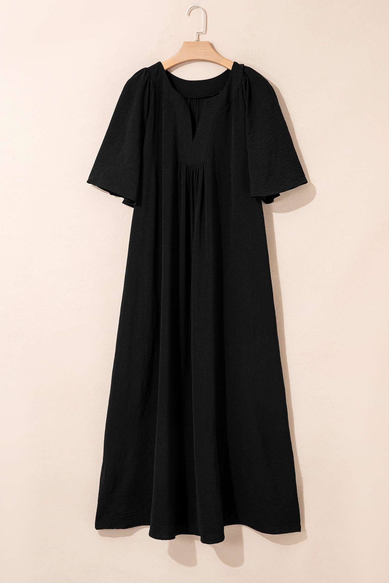 Plus Size Black  Solid Color Notched Neck Short Sleeve Loose Dress