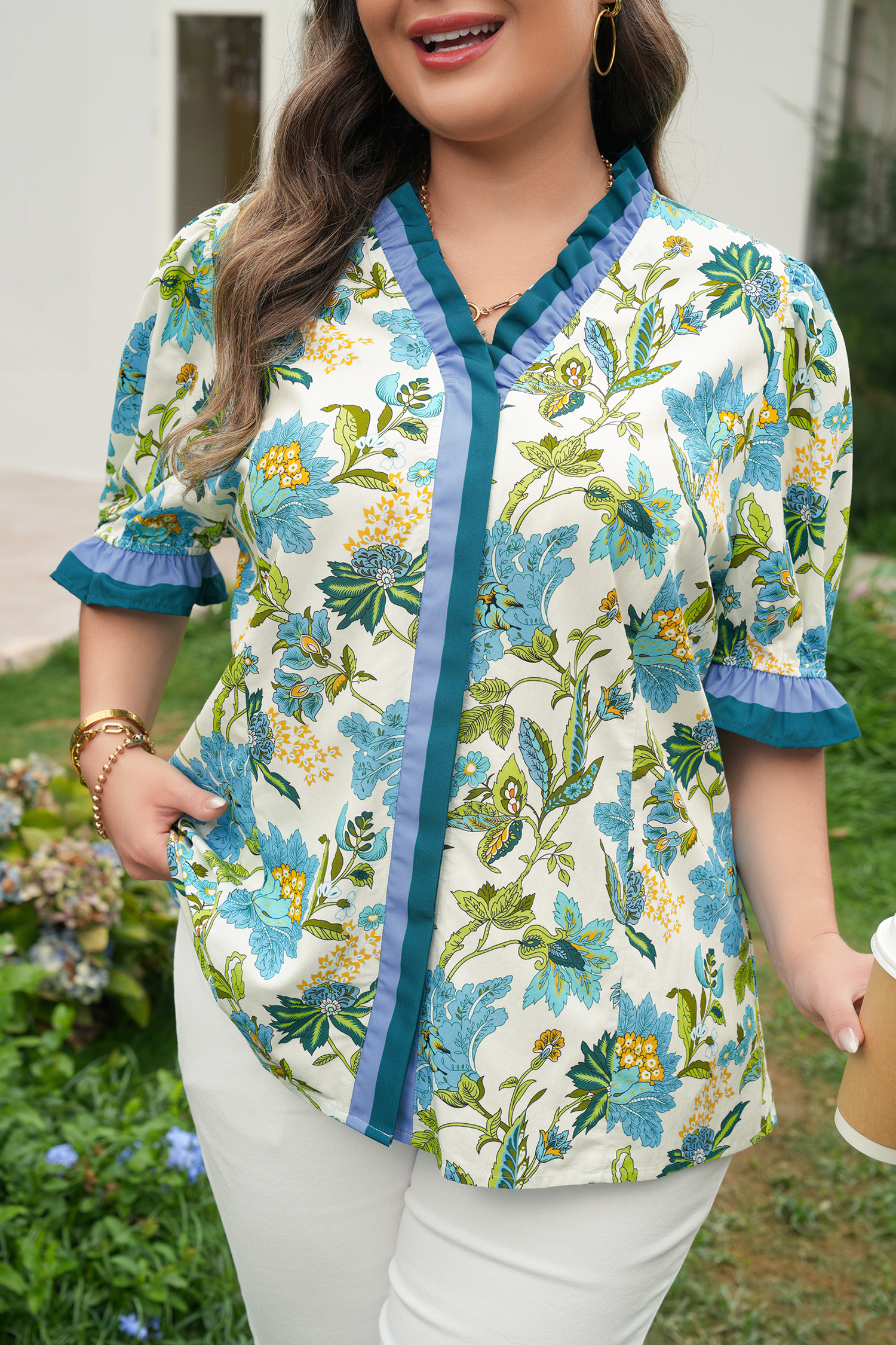 Plus Size Sky Blue  Frilled V Neck Short Sleeve Floral Blouse