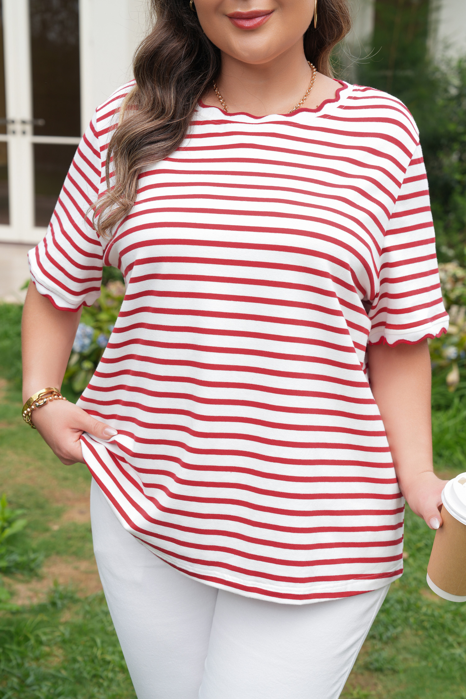 Plus Size Red Stripe  Scalloped Trim Round Neck Short Sleeve Top