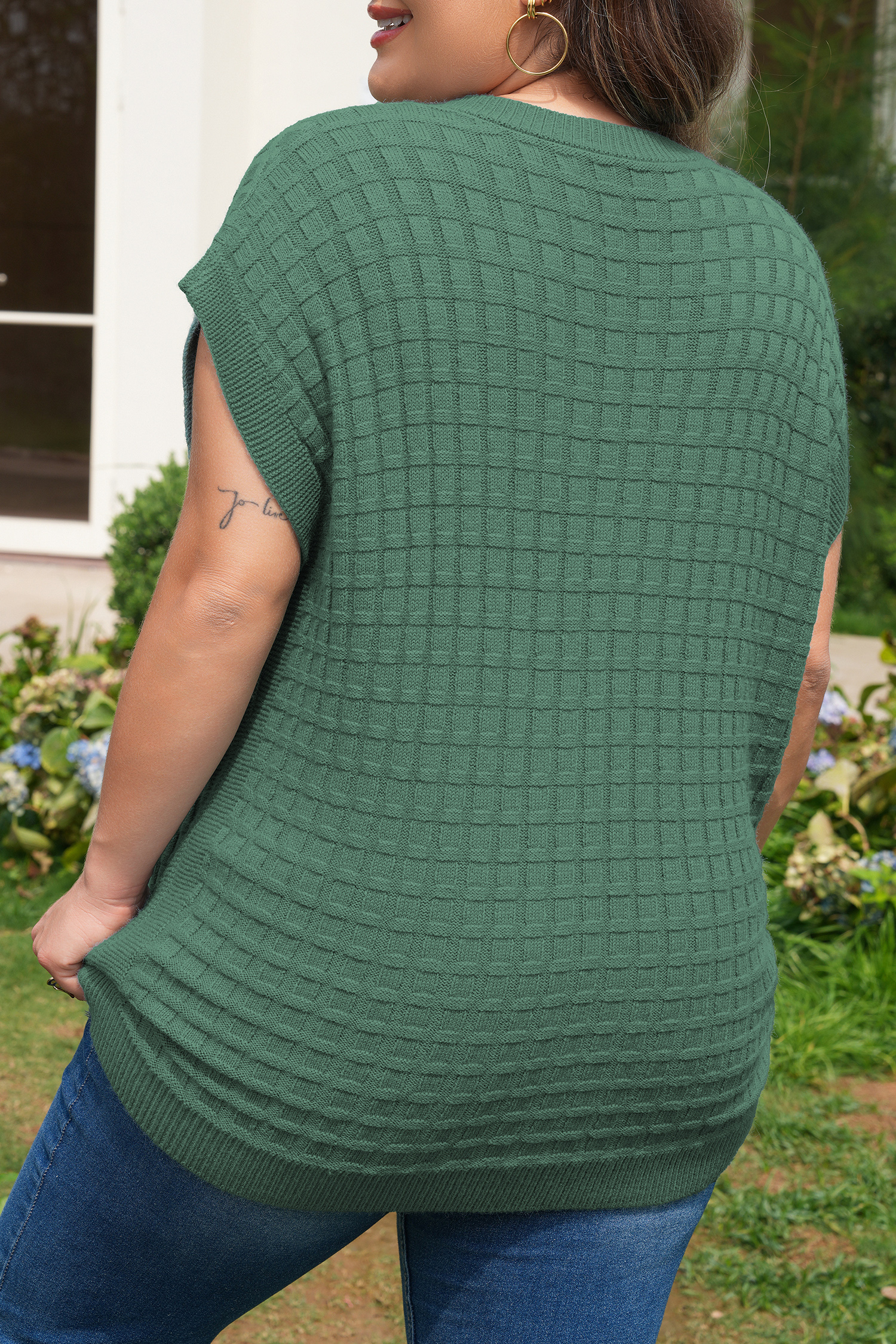 Plus Size Mist Green  Solid Color Textured Knit Short Sleeve Sweater