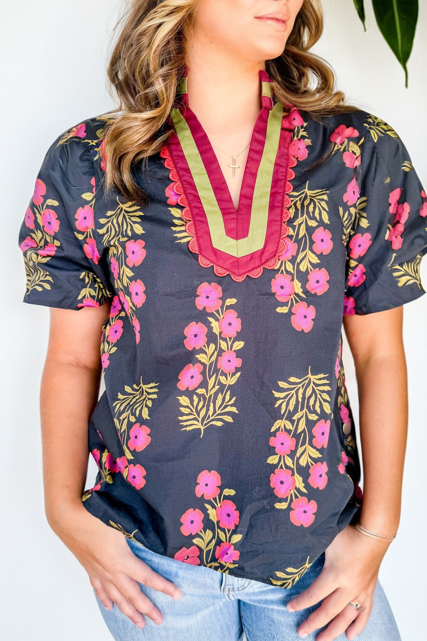 Plus Size Black  Floral Print Ricrac Striped Trim Short Sleeve Cotton Blouse