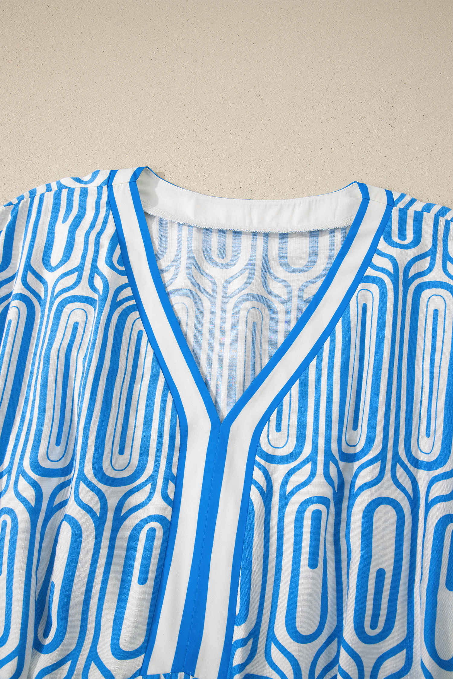 Plus Size Sky Blue  Geometric Print Contrast Trim V Neck Bracelet Sleeve Long Dress