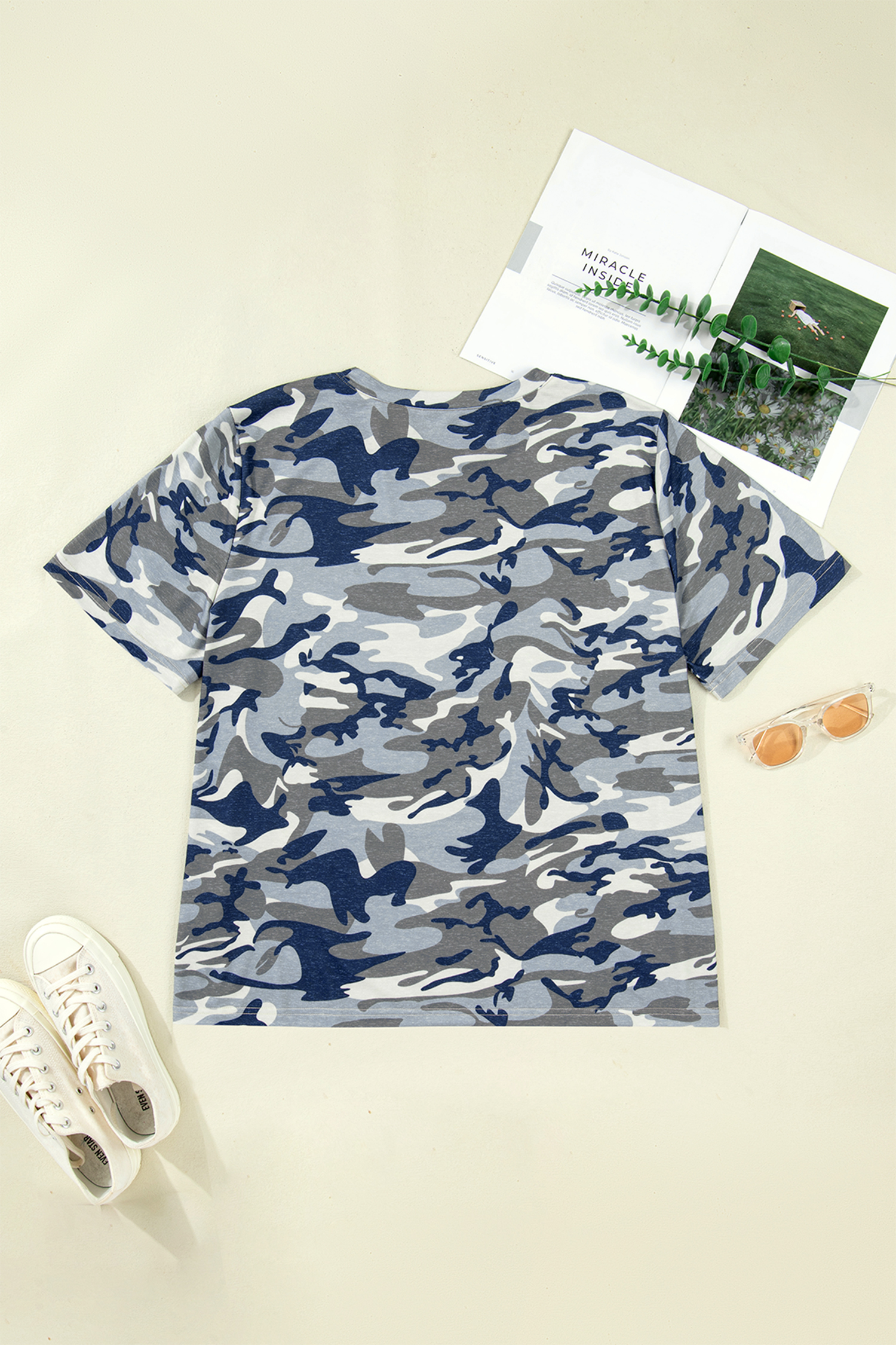 Plus Size Green  Camo Print Crew Neck Short Sleeve Tee