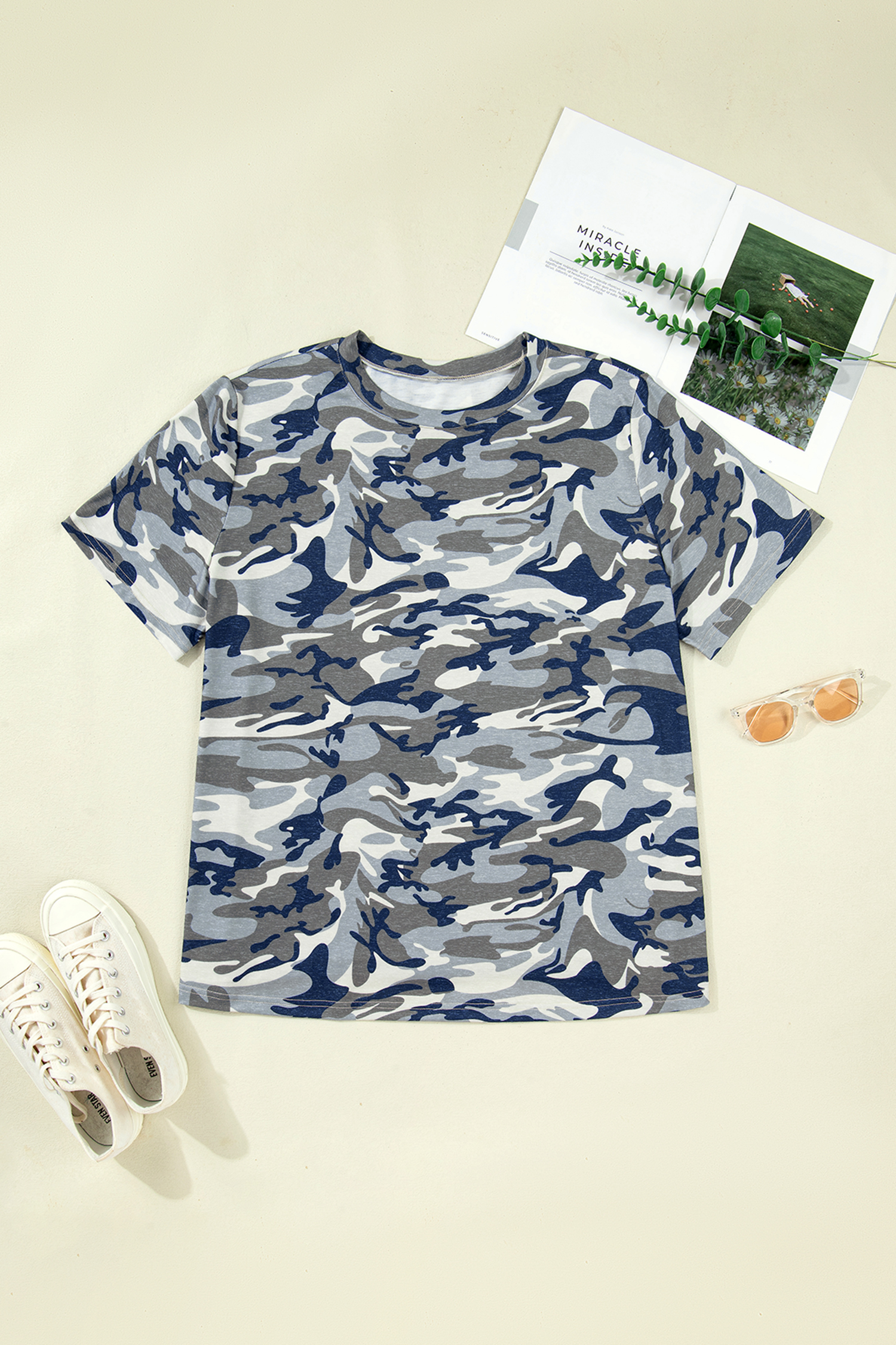 Plus Size Green  Camo Print Crew Neck Short Sleeve Tee