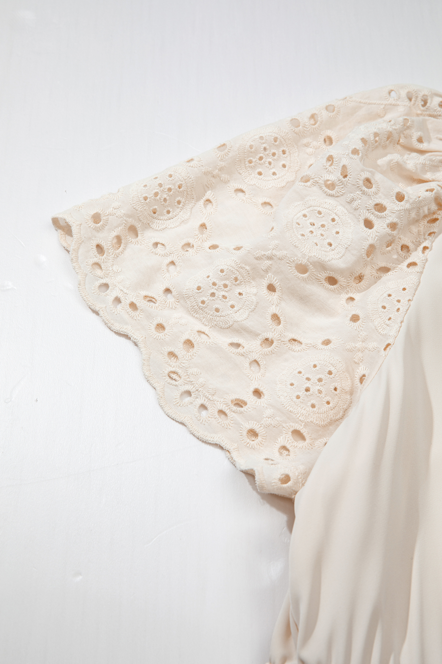 Plus Size Apricot  V Neck Lacy Embroidery Patchwork Short Sleeve Maxi Dress