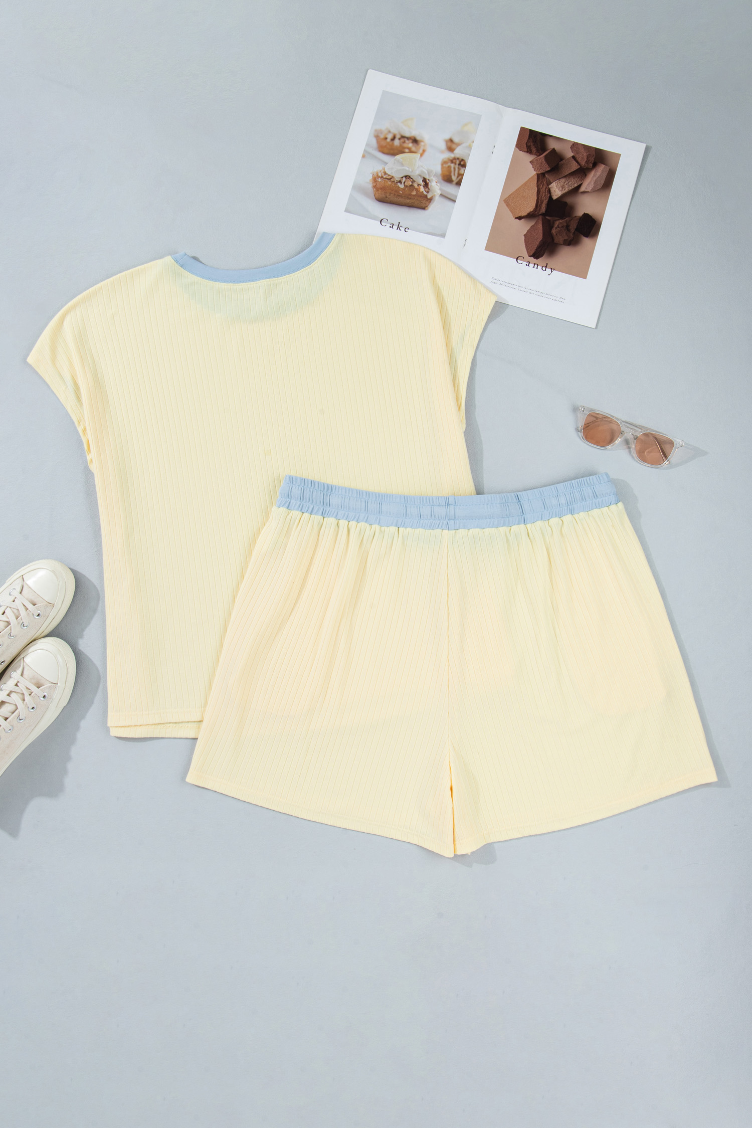 Plus Size Yellow Cream  Ribbed Color Block Trim Drawstring Shorts 2pcs Set