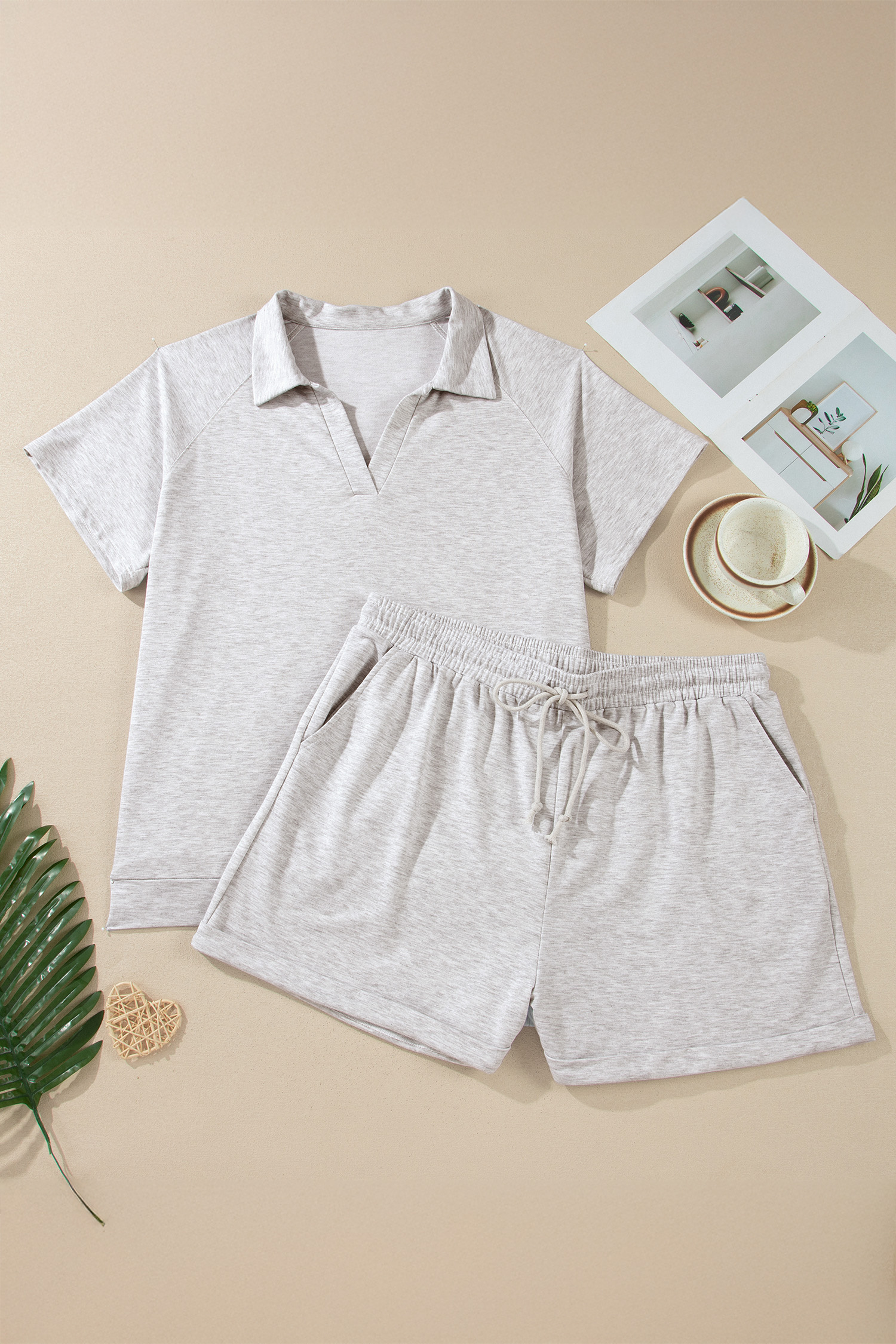 Plus Size Light Grey  Solid V-Neck Short Sleeve Elastic Waist Two-Piece Set