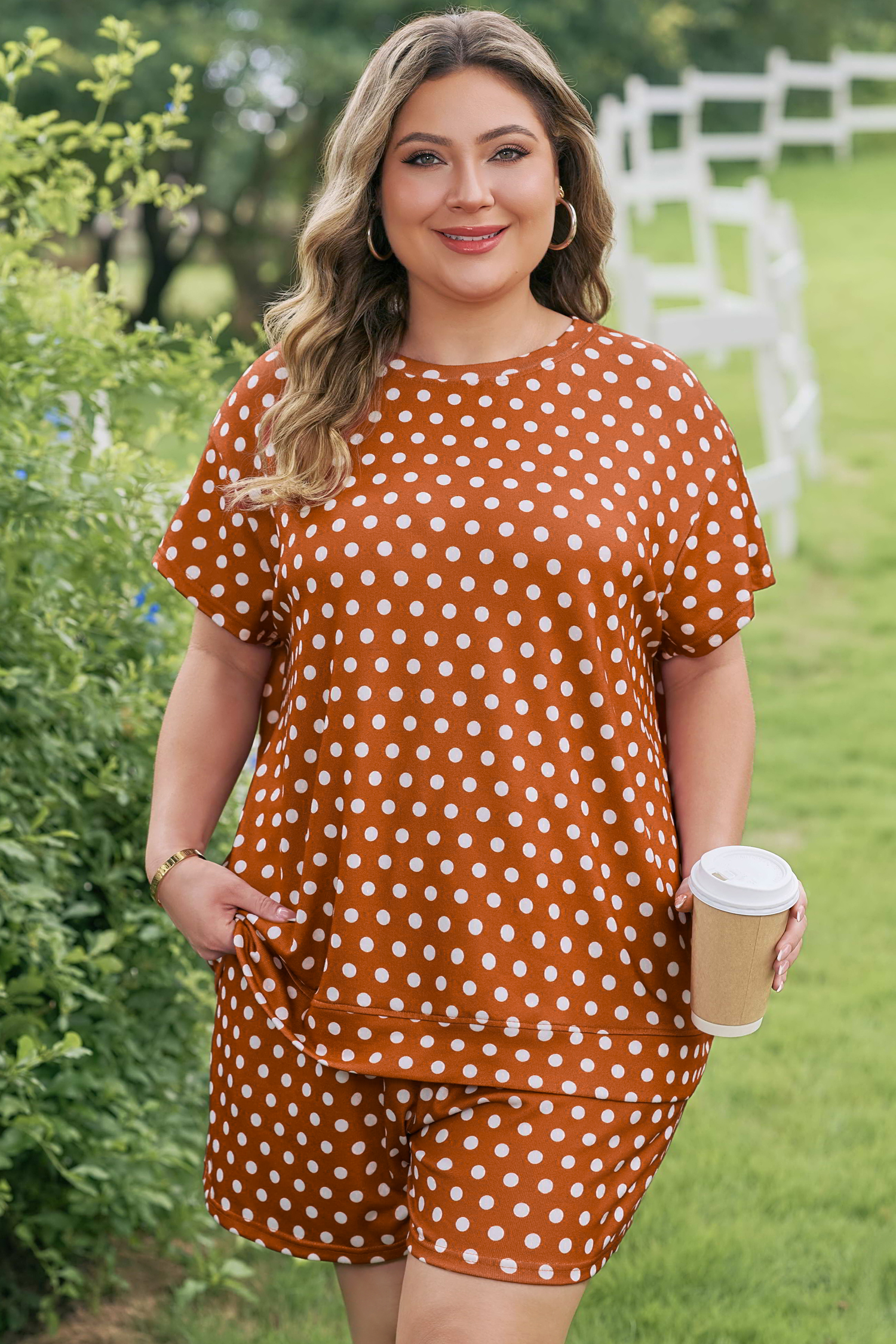 Plus Size Brown Polka Dot Print Dropped Shoulder Tee  Short Set