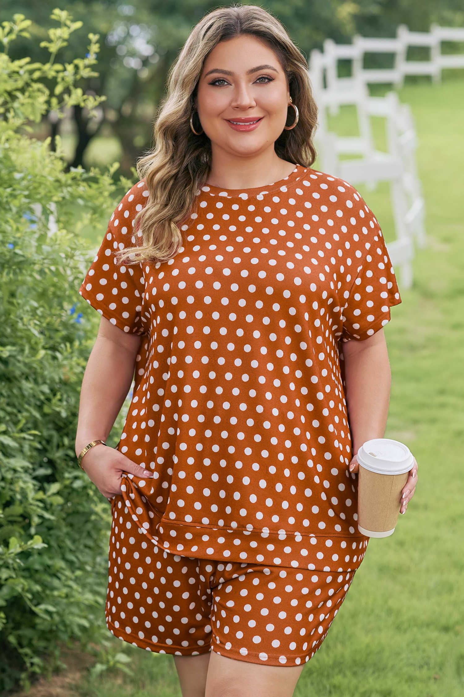 Plus Size Brown Polka Dot Print Dropped Shoulder Tee  Short Set