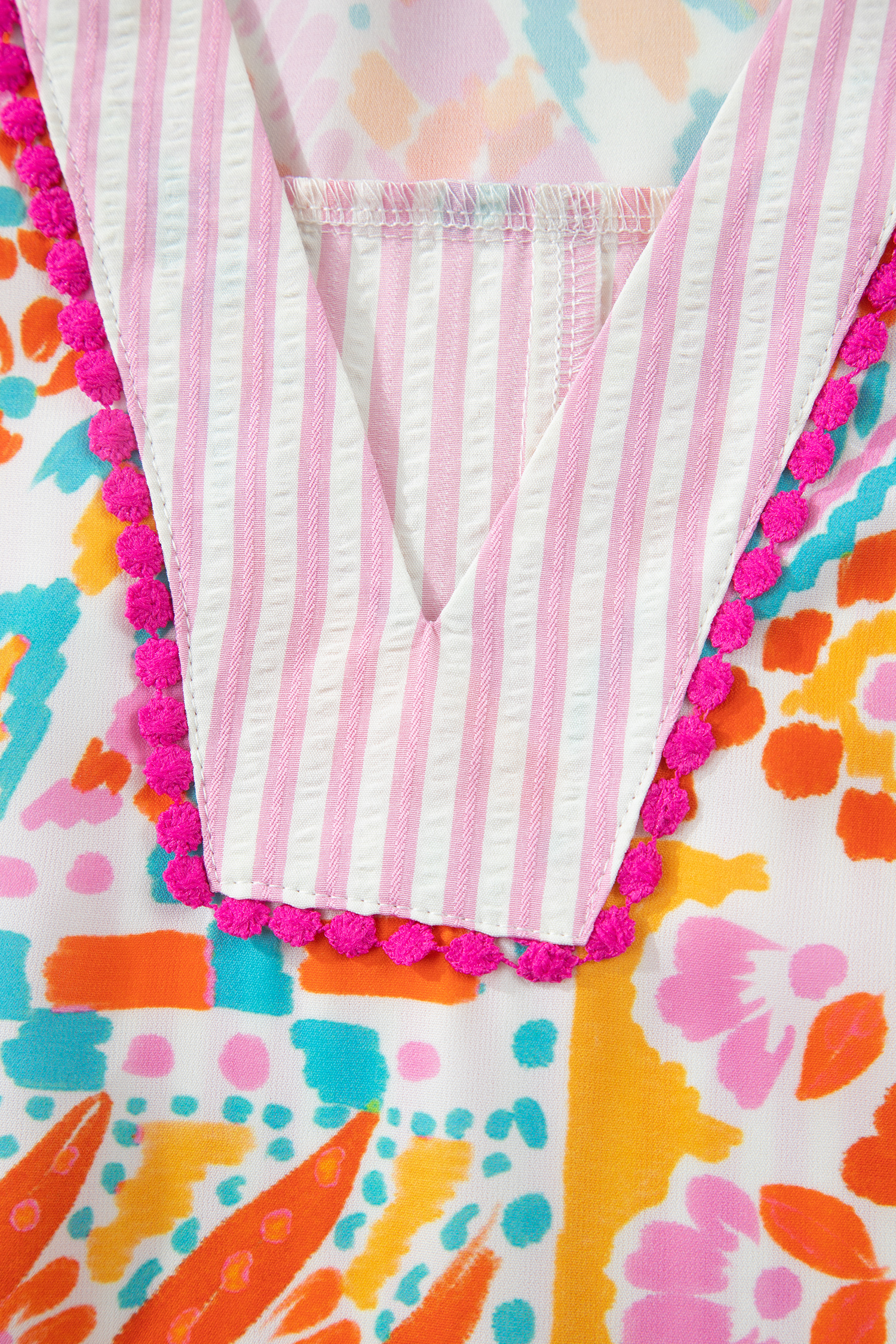 Plus Size Rose  Geometric Print Contrast Trim Striped V Neck Blouse