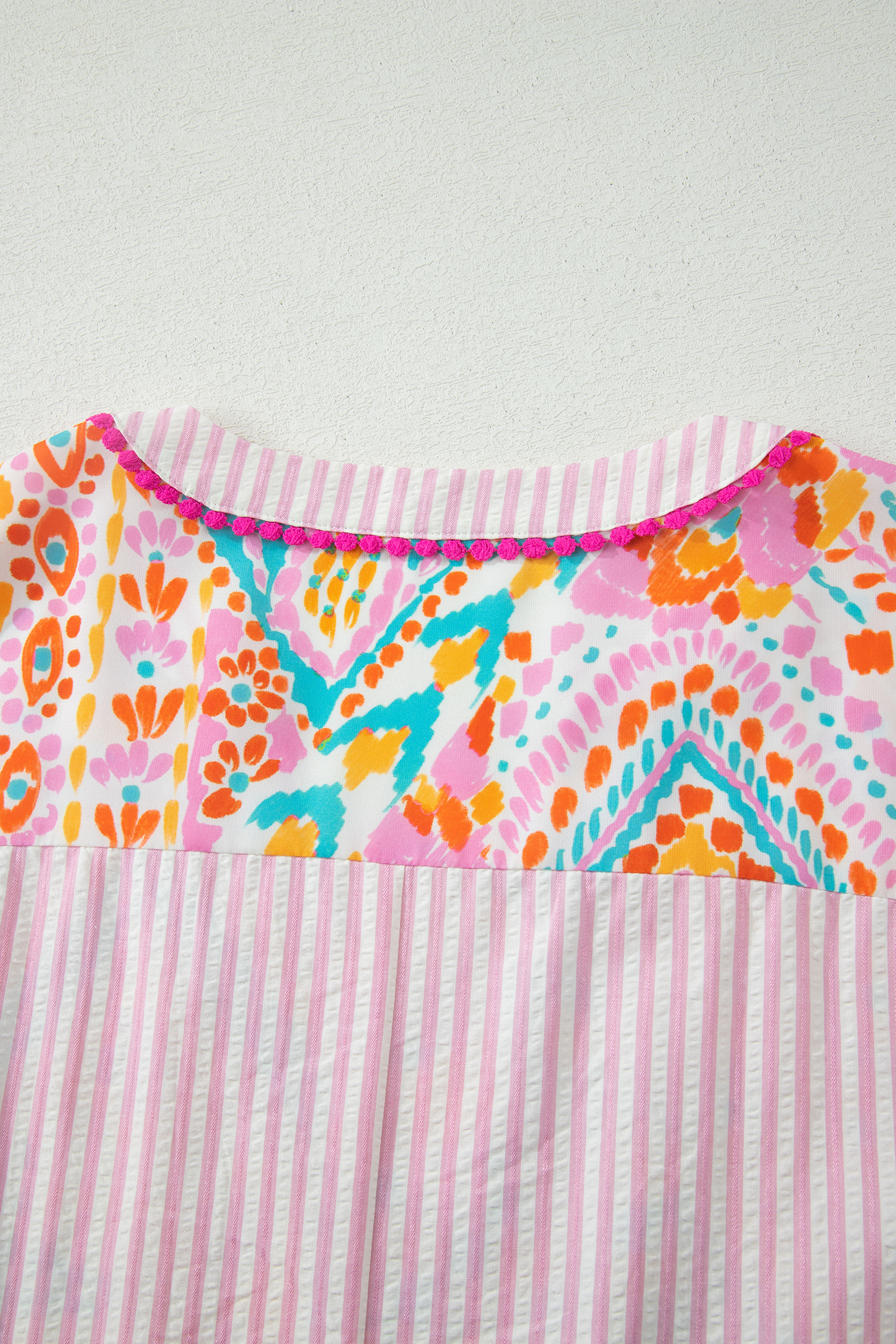 Plus Size Rose  Geometric Print Contrast Trim Striped V Neck Blouse