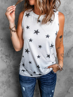 Camiseta sin mangas blanca con aberturas y estampado de estrellas