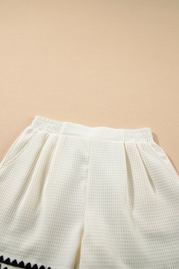 White Waffle Texture Contrast Ricrac Hemline Casual Shorts