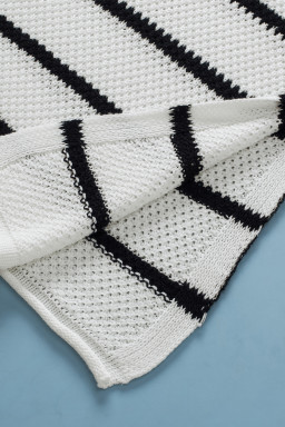 White Stripe Henley Buttoned Placket Drop Shoulder Bracelet Sleeve Knit Sweater Tee