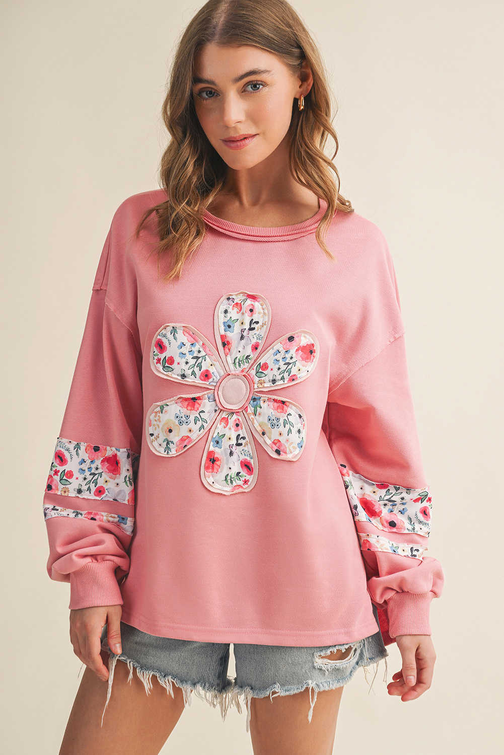 Peach Blossom Floral Applique Baggy Pullover Sweatshirt