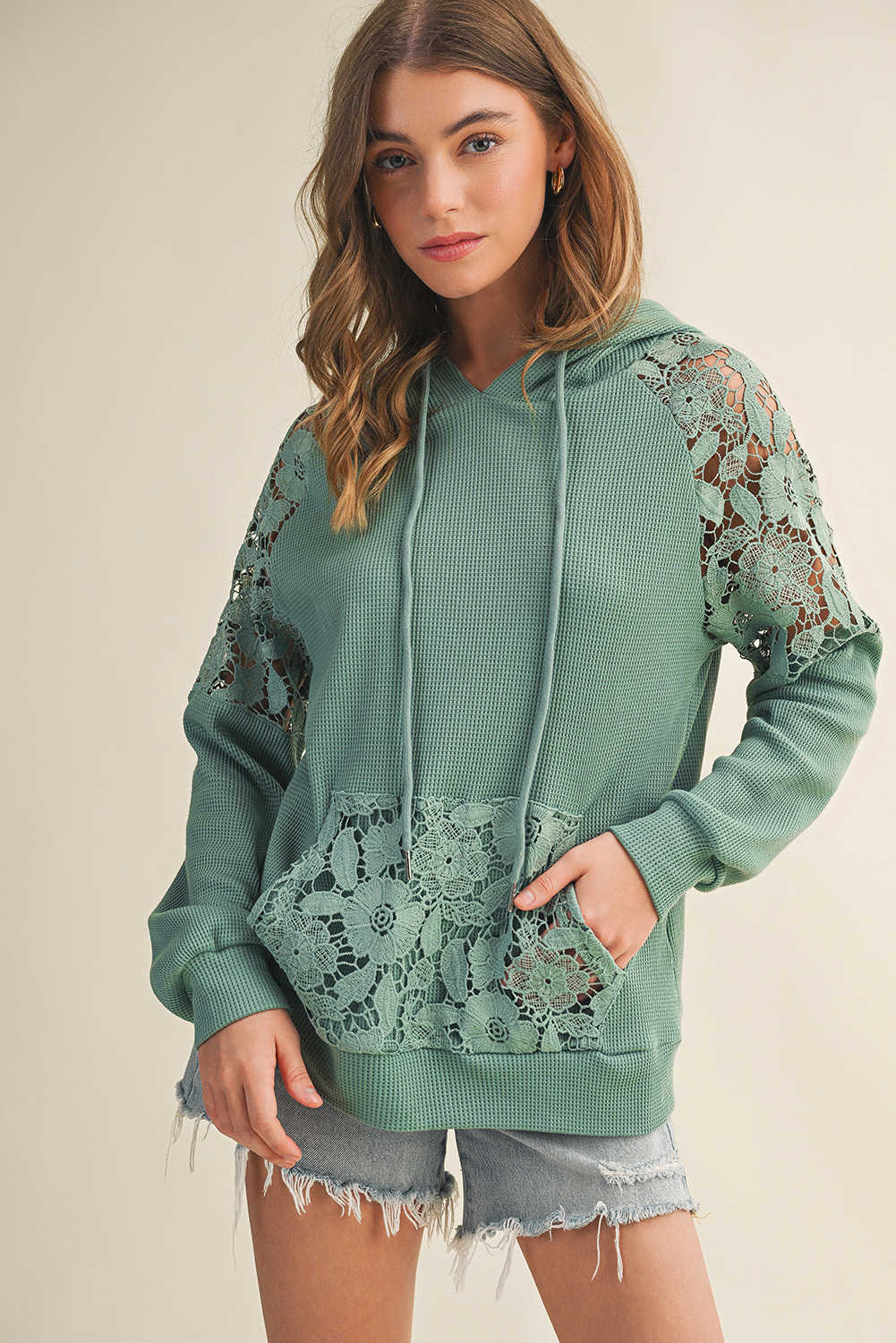 Smoke Green Lace Patchwork Raglan Sleeve Kangaroo Pocket Waffle Hoodie
