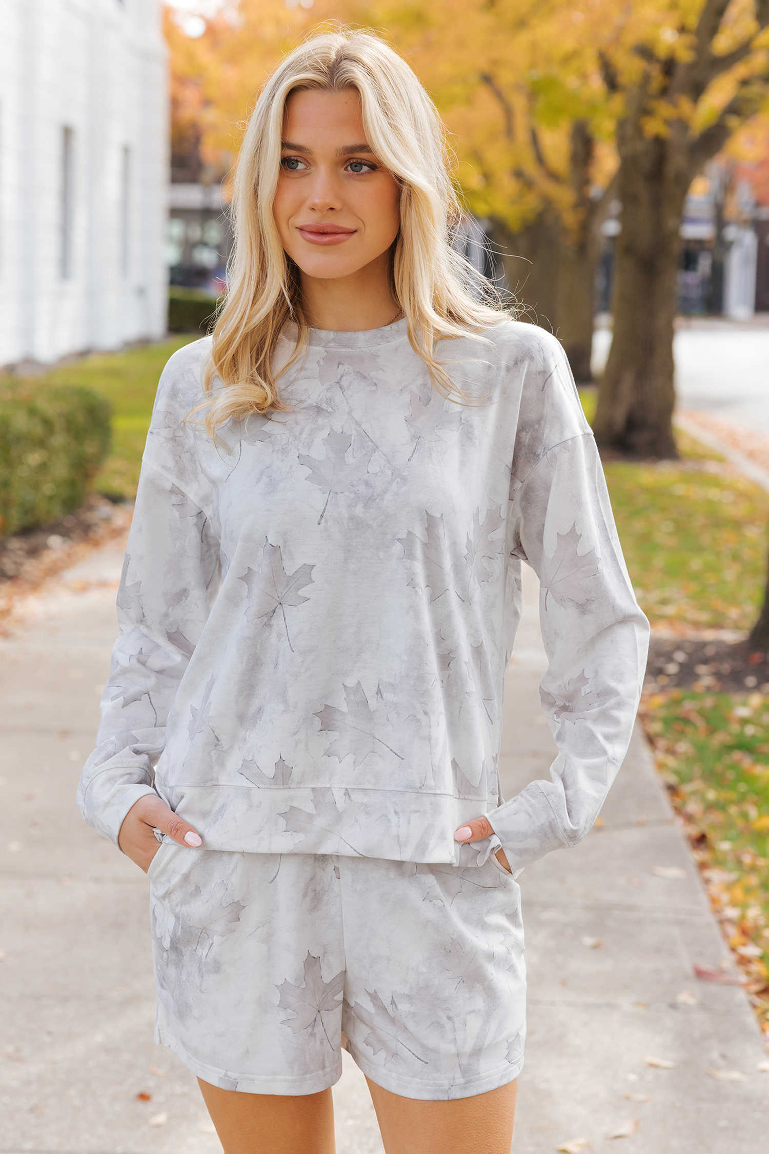 Beige Maple Camo Print Pullover Top and Elastic Waist Casual Short Set