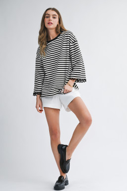 Black Striped Print Drop Shoulder Lace Trim Bracelet Sleeve Loose Top