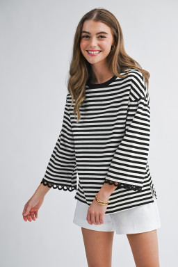Black Striped Print Drop Shoulder Lace Trim Bracelet Sleeve Loose Top