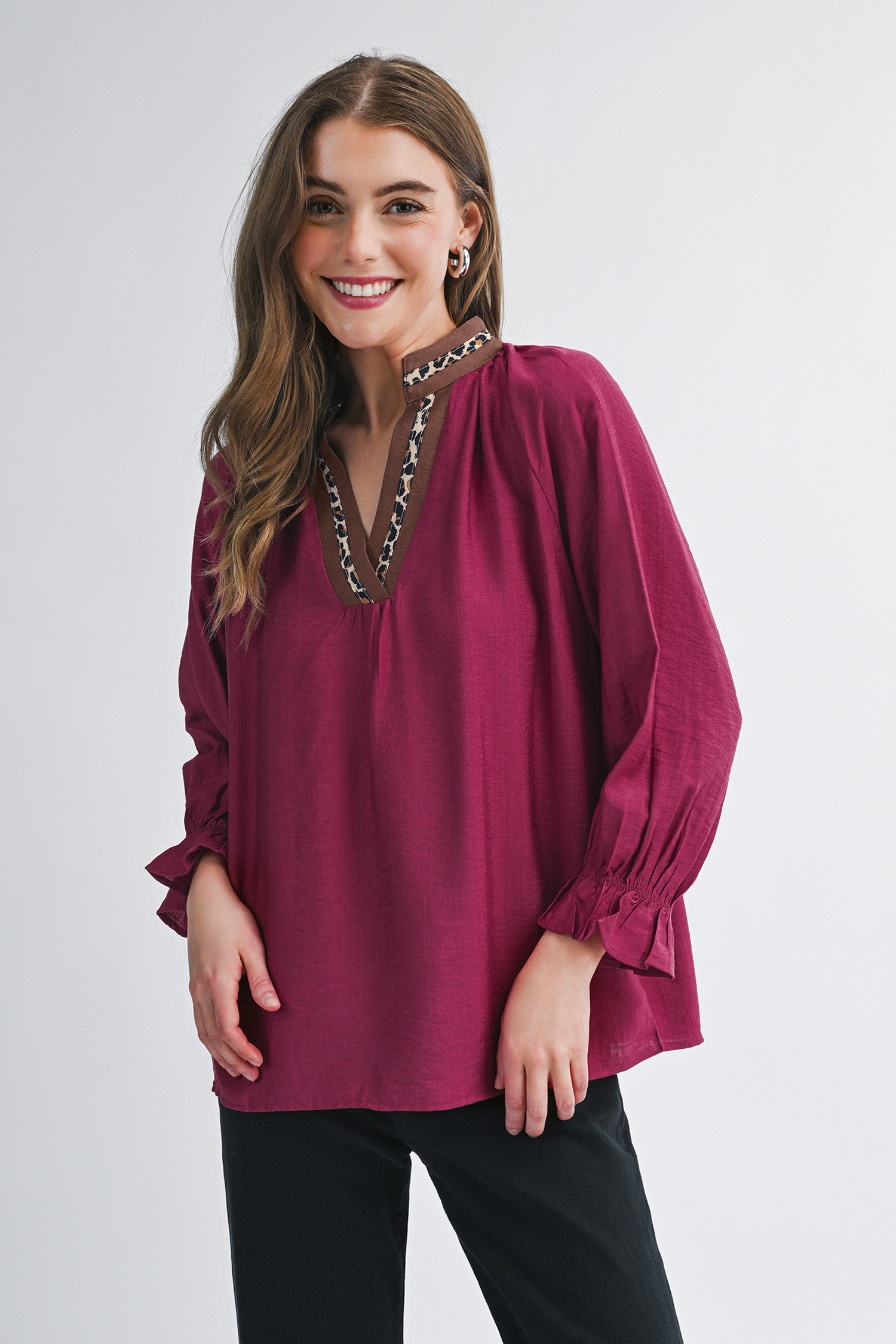 Violet Leopard Trim V Neck Flounced Bracelet Sleeve Blouse