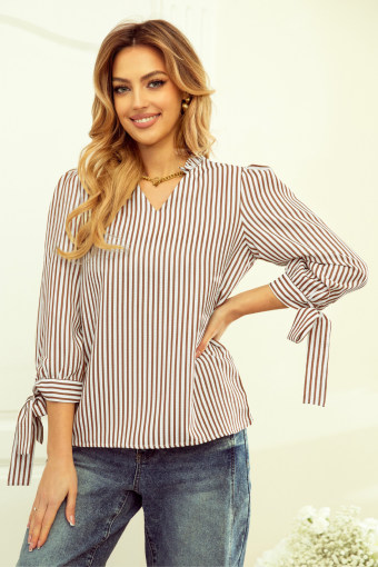 Straw Yellow Striped Print Tied Cuffs Split Neck Seersucker Blouse