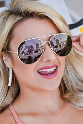 Golden Frame Aviator Sunglasses