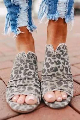 Classic Peep Toe Block Mid Heel Leopard Sandals Slippers