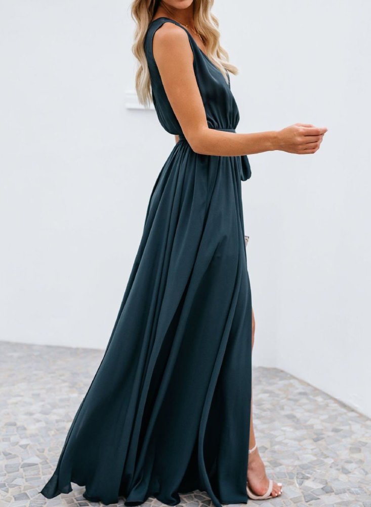 Sleeveless Pleated Split Knot Front Maxi Dress