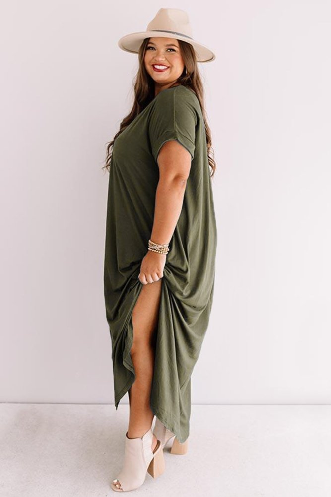 Plus Size V Neck Short Sleeve Maxi Dress with Slits