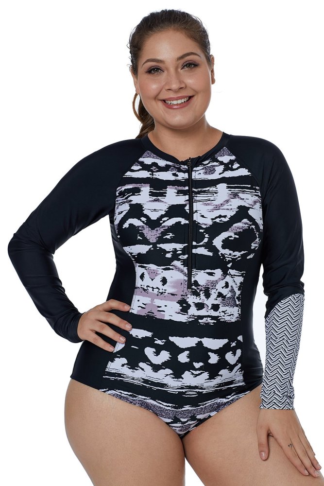 Irregular Sleeve Rash Guard Top with Abstract Print