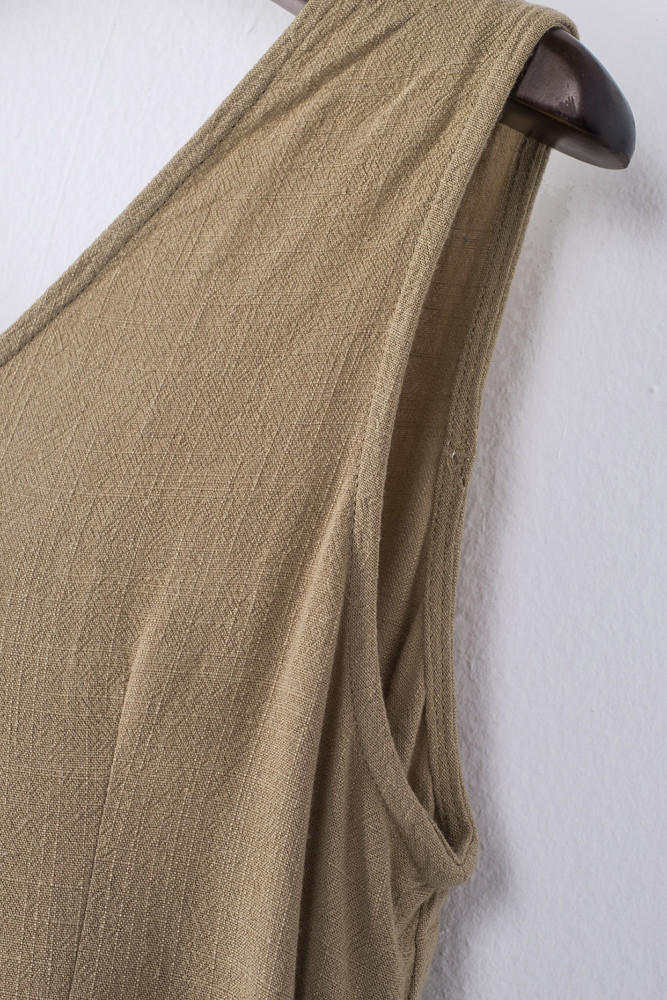 Women's V Neck Jumpsuits Sleeveless Romper Button Short Jumpsuit