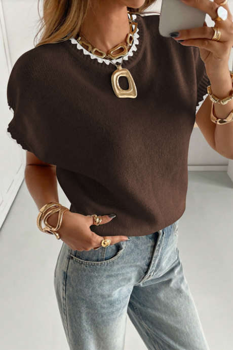 Chicory Coffee Contrast Scalloped Trim Round Neck Short Sleeve Sweater