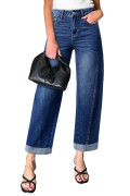 Bluing women\'s jeans